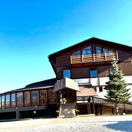 Hotel Euforia Nova Lesna Bagian luar foto