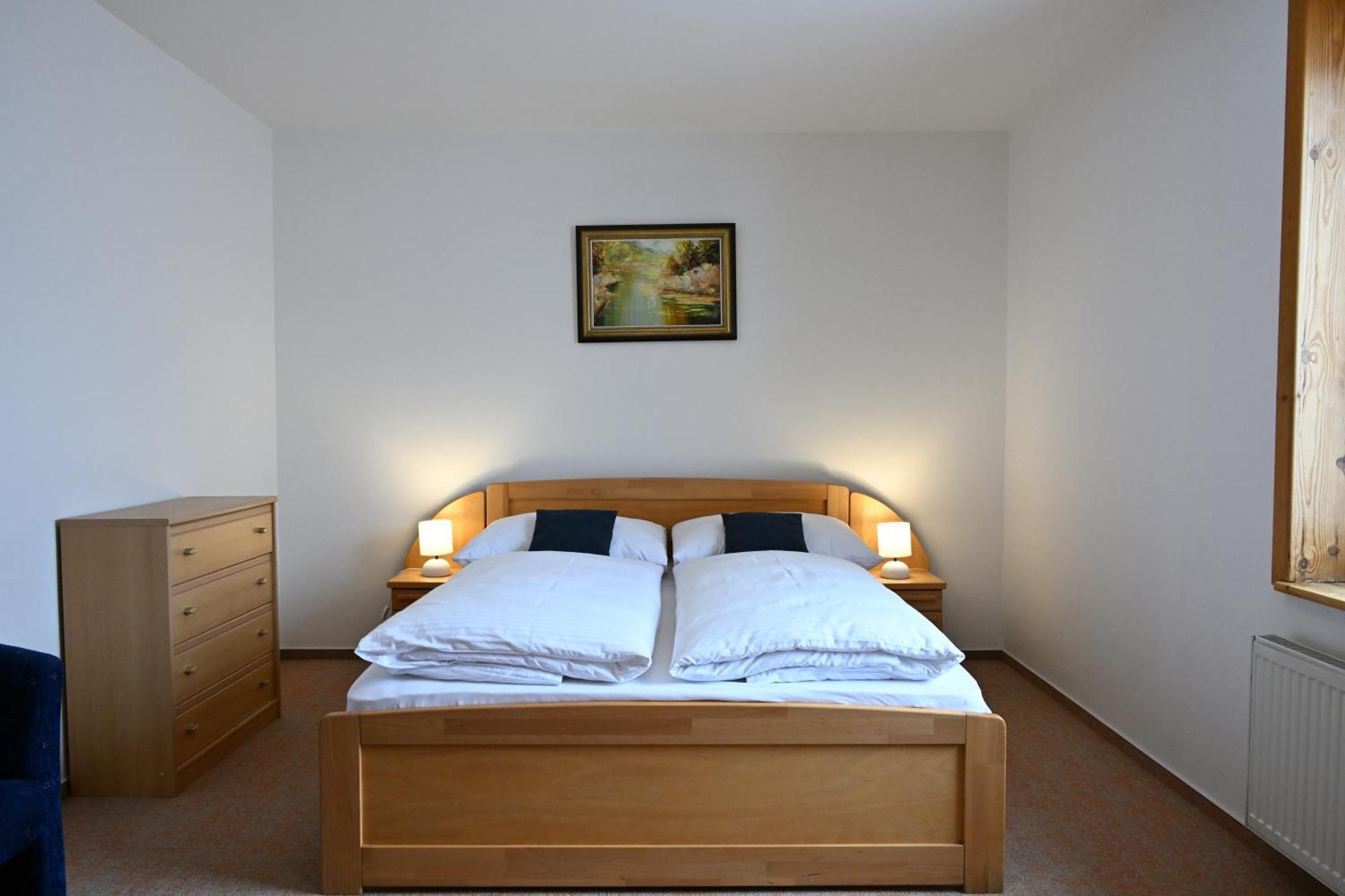 Hotel Euforia Nova Lesna Bagian luar foto